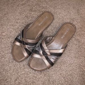 NWOB St John’s Bay Multicolor Metallic Sandal